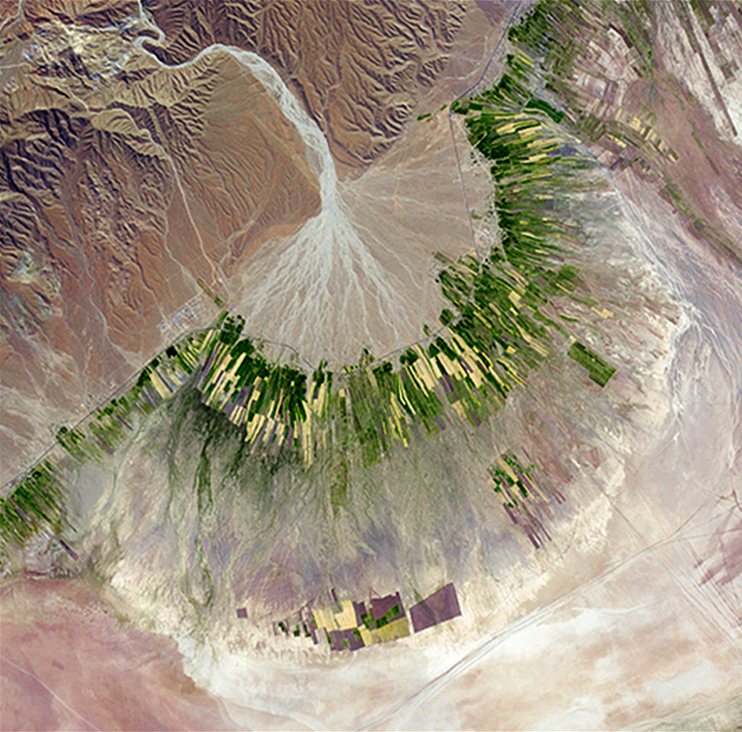 Water Architecture: Persia and the world 2000 BCE- 1500 CE
